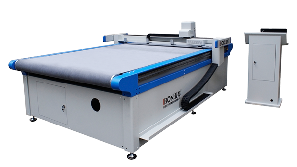 皮革裁剪機(jī)，全自動(dòng)皮革切割機(jī)