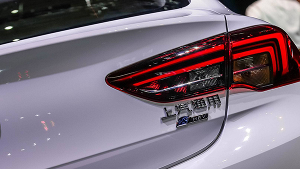 辨別不出車型的情況下如何找準汽車腳墊版型